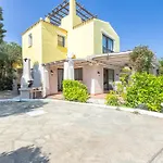 Bianco & Blu - Piscina Privata