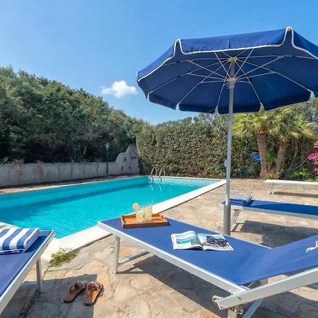 Bianco & Blu - Piscina Privata